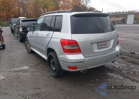 2010 Mercedes-Benz Glk 350 4Matic z USA, uszkodzony, nr VIN WDCGG8HB2AF428899